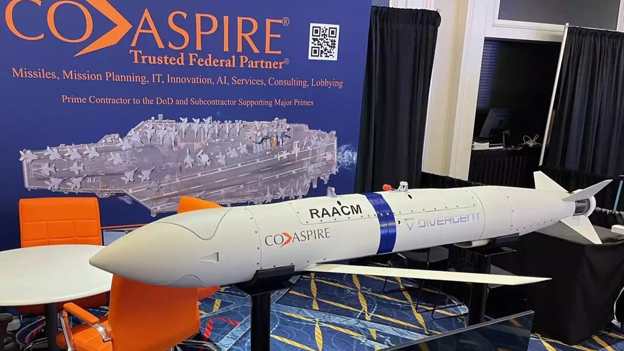 Prototype du missile de croisière longue portée et low cost RAACM (programme ERAM).