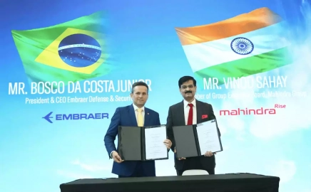Embraer et le groupe Mahindra forment une alliance stratégique pour introduire le C-390 Millennium en Inde