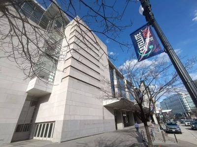 Les poids lourds des télécoms spatiales au régime numérique