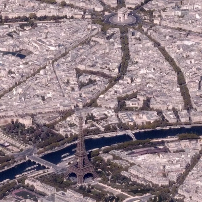 Visée oblique sur Paris