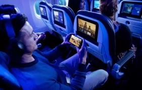 United Airlines lance la technologie Starlink pour la connectivité à bord de ses avions