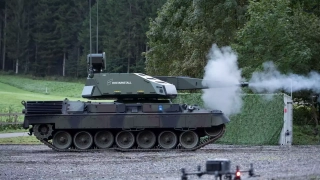 L'Ukraine va recevoir des canons antiaériens Skyranger 35 sur châssis de chars Leopard 1
