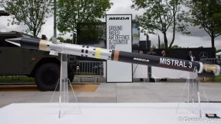 Sébastien Lecornu débloque 8,5 milliards d'euros pour les Armées : "l'urgence, ce sont évidemment les munitions"