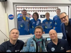 La quarantaine se poursuit pour Sophie Adenot et ses coéquipiers