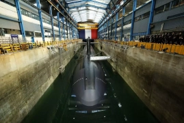 Emmanuel Macron ouvre la dissuasion nucléaire française aux alliés européens