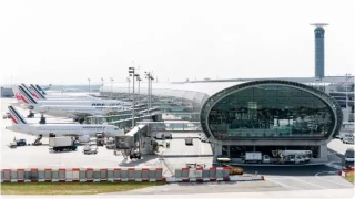 Roissy et Orly n’ont toujours pas retrouvé leurs niveaux de trafic pré-Covid