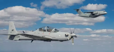 Embraer et l'armée de l'air portugaise célèbrent la livraison du troisième KC-390 et le vol inaugural de l'A-29N