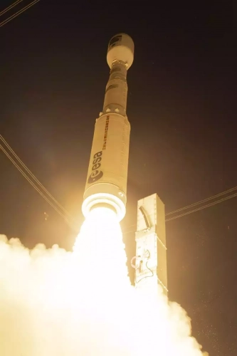 Double victoire pour l’Europe spatiale