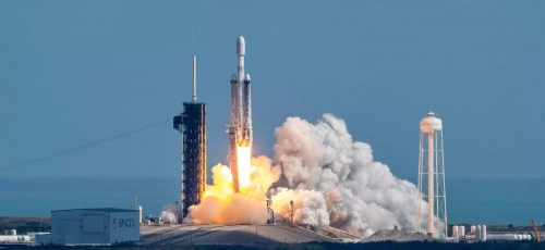 Le Falcon Heavy de retour sur un pas de tir en travaux