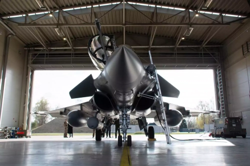 Les Rafales de la 4, sentinelles du ciel balte